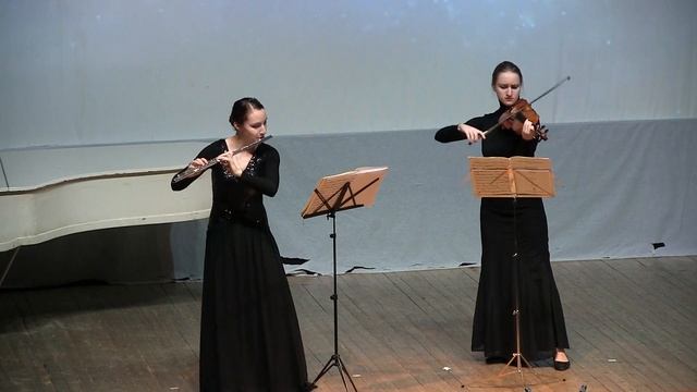 Жозеф Боден де Буамортье (1689-1755). Соната №2 для флейты и скрипки смотреть онлайн