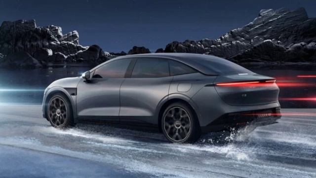 Geely Zeekr 007 with a 100kWh battery pack delivering up to 870km range unveiled. смотреть онлайн