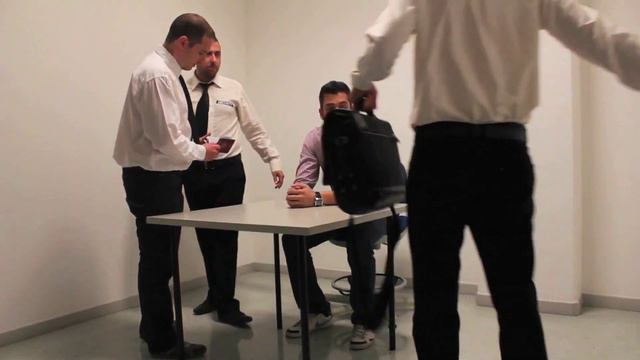 TASS Scenario 2: Potential Maliciously Intended Unattended Luggage смотреть онлайн