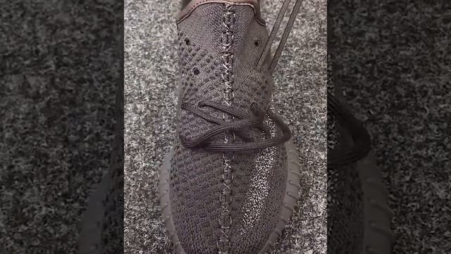 Шнуровка YEEZY BOOST 350. Как завязать шнурки на YEEZY BOOST 350 | Lacing YEEZY BOOST 350 смотреть онлайн