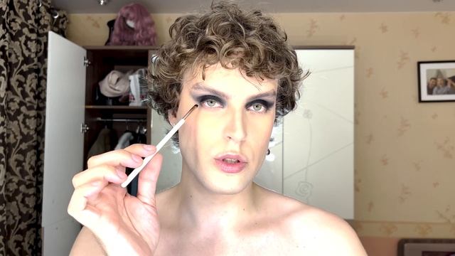 Я хотел ЧЁРНЫЙ СМОКИ, а получил чёрт знает что. Но красиво! смотреть онлайн