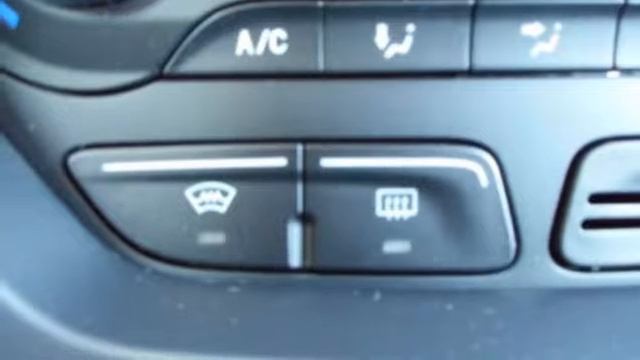 Ford C-MAX 1.6 TI-VCT TITANIUM 105pk смотреть онлайн
