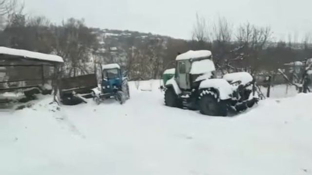МТЗ-80 зимой ?? смотреть онлайн