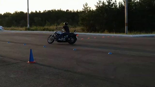 Yamaha Drag Star 650 Motogymkhana