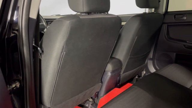 Mitsubishi Lancer смотреть онлайн