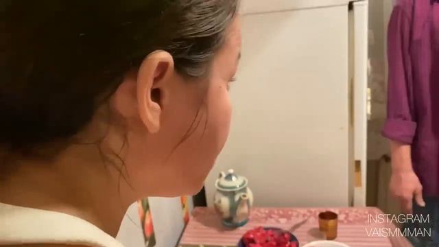 БЕЗУМНЫЙ ПАША ПРАЗДНУЕТ НОВЫЙ 2022 ГОД ИРИШКА ЧИКИ ПИКИ САНЯ БЫК ОЛЕГ МОНГОЛ ТАНЯ ИРА ВЫГНАЛА ОЛЕГА смотреть онлайн