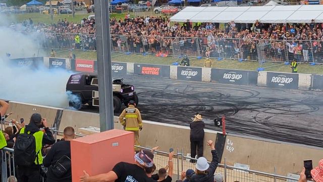 Summernats 35 Thursday Burnout Masters Wildcard - HAMMERTIME (Nailed It!) смотреть онлайн