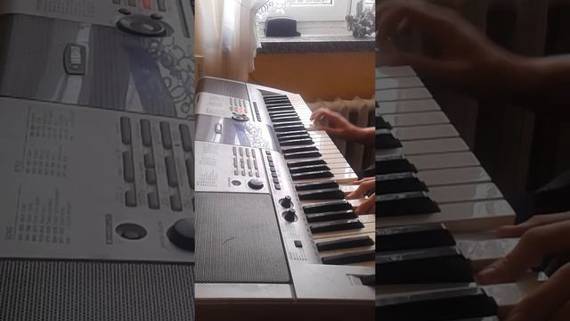 Big Dance-Gaz Gaz keyboard cover Yamaha PSR E-403 смотреть онлайн