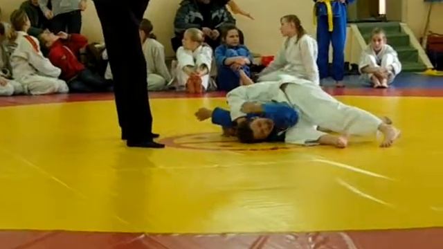 детский спорт.AVI смотреть онлайн