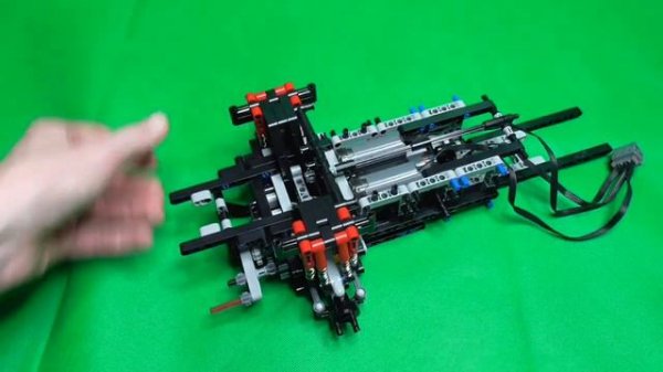 11.000 pcs Insanity - Mould King 19008 - Tow Truck - Assembly part 1