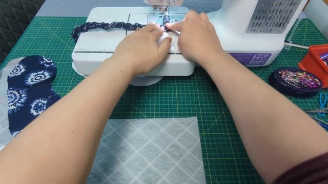 10 Minute Challenge - Sew Your Own Sleep Mask смотреть онлайн