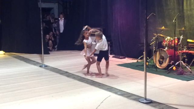 детский пилон смотреть онлайн