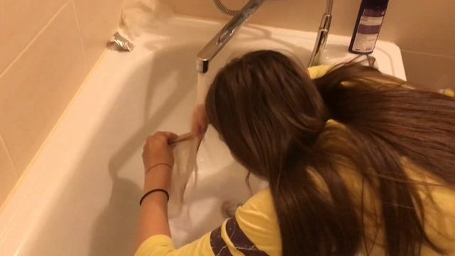 ИСПОРТИЛА ВОЛОСЫ....крашу волосы с подругой смотреть онлайн