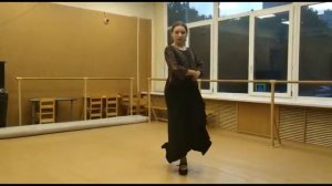 Разучиваем испанский танец «Севильяна»