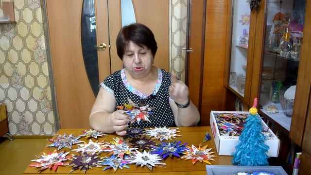 Поделки | Украшения на новый год из конфетных фантиков смотреть онлайн