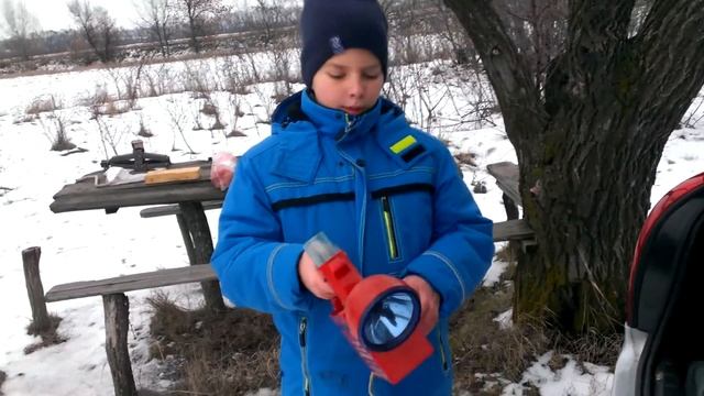 Назар Петрович (10лет) рассказывает что лежит в багажнике его автомобиля смотреть онлайн