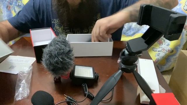 Lenton Vlogging Kit Review смотреть онлайн