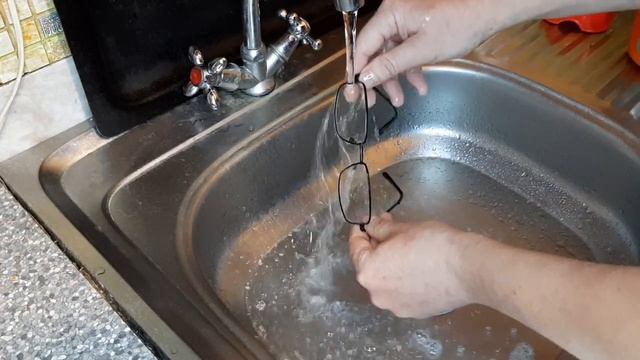 2 действия и Очки на долго останутся ЧИСТЫМИ без Отпечатков и Разводов смотреть онлайн