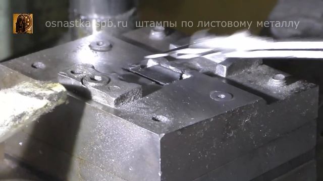 Вторая гибка пружинки из стали 65г смотреть онлайн