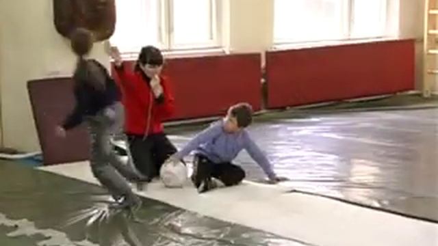 Спортивный ролик для начальной школы смотреть онлайн