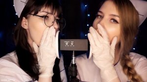 ASMR TWIN Licking / ❣️ АСМР Ликинг близняшки ❣️ / EAR EATING