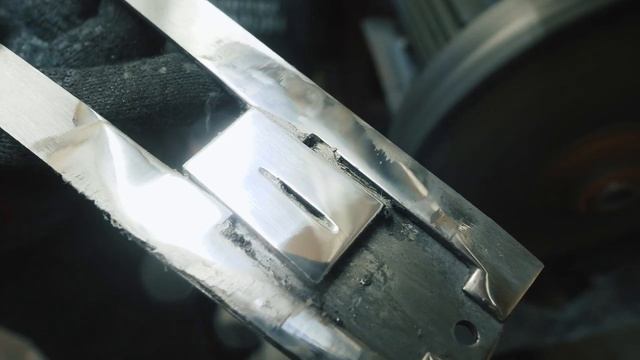 Подробный процесс ИЗГОТОВЛЕНИЯ ножа "Засапожный" из ДАМАССКОЙ СТАЛИ. смотреть онлайн