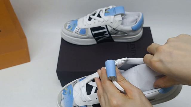 UNBOXING Valentino Garavani VL7N Sneakers Review&Close Looking смотреть онлайн