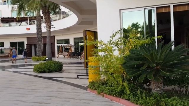 Saphir Resort & Spa ⭐⭐⭐⭐⭐ Türkei. Отпуск в Турции. Солнце Море и много кошек и кроликов ? смотреть онлайн
