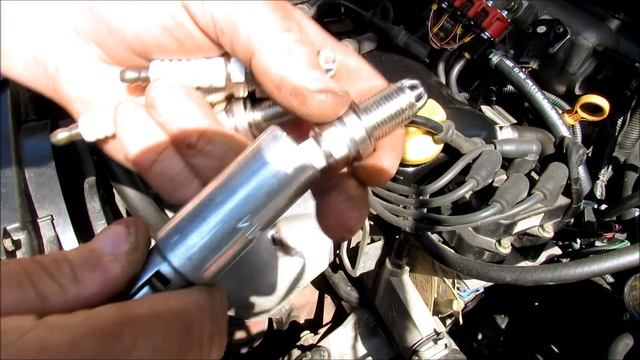 Замена свечей зажигания. Правильно.