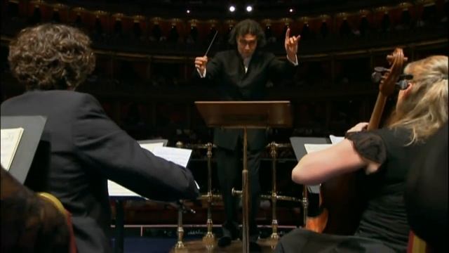 Kodály - Dances of Galánta - Jurowski смотреть онлайн