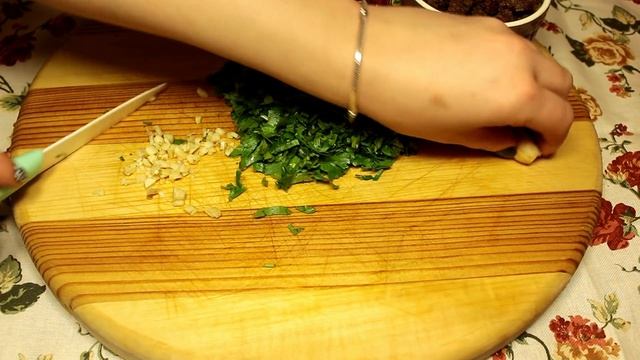 Салат с фасолью по-грузински (постный)/ Salad with beans смотреть онлайн