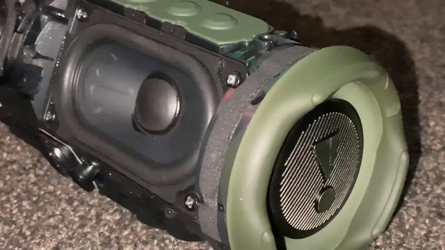 Jbl Charge 5 TL Bass Test 100% Volume смотреть онлайн
