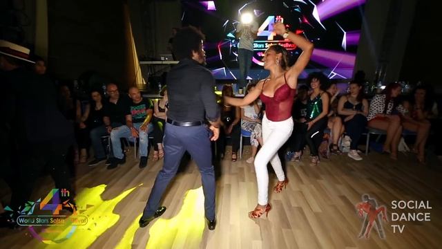 Terry SalsAlianza & Bersy Cortez - Salsa social dancing | 4th World Stars Salsa Festival смотреть онлайн