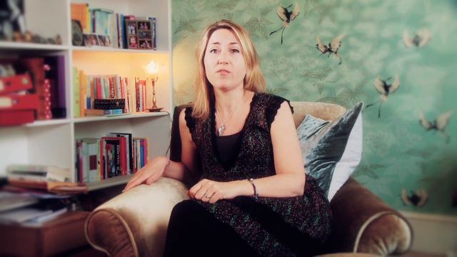 How to write a book - author Lisa Jewell's top 5 writing tips смотреть онлайн