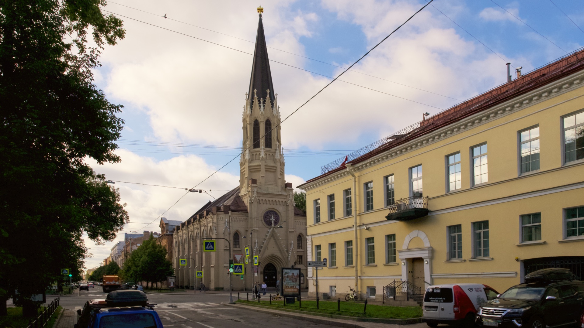 ?? Санкт-Петербург.Уютный Васильевский остров. 2 и 3 линии. Очень странный дом. смотреть онлайн