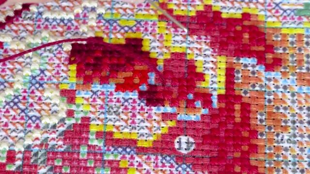HUGE Cross Stitch WIP. Flowers and Peacock смотреть онлайн