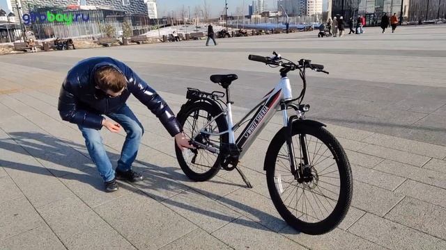 WHITE SIBERIA CAMRY LIGHT - электровелосипед с низкой рамы для поездок по городу