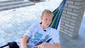 СБЕЖАЛИ С ЛАГЕРЯ. ЖИВУТ ТАЙНО. БРОС ШОУ