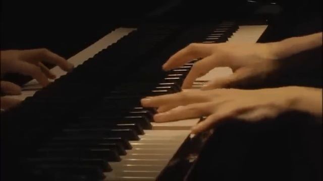 Firefly / Hiromi Uehara смотреть онлайн