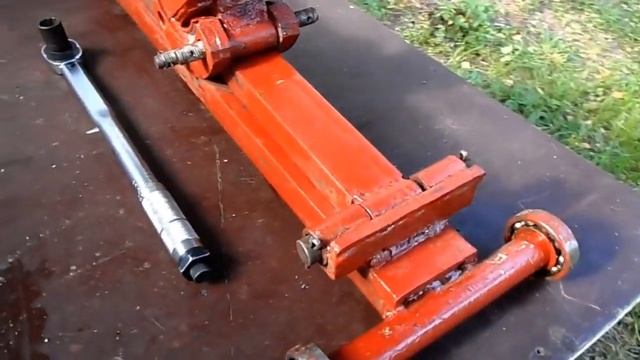 Самодельный винтовой домкрат с низким подхватом. смотреть онлайн