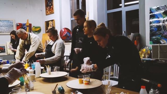 Мастер класс "Арт-флюиды" в БезРамок смотреть онлайн