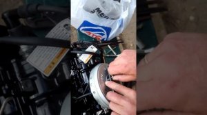 Снятие(страгивание) маховика Тохатсу 9,8 (2ч.)(для установки генератора ) 2ч.