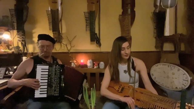 Holger Funke & Kaia Meade for World Nyckelharpa Day смотреть онлайн