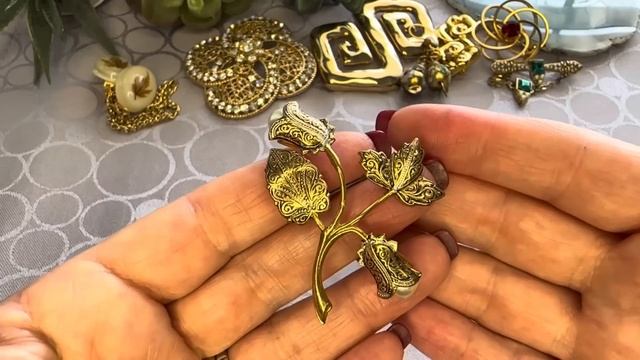 НАШЛА И ГЛАЗАМ НЕ ПОВЕРИЛА! НЕВЕРОЯТНАЯ КРАСОТА! ВИНТАЖНАЯ БИЖУТЕРИЯ, УКРАШЕНИЯ, ОБЗОР ПОКУПОК смотреть онлайн