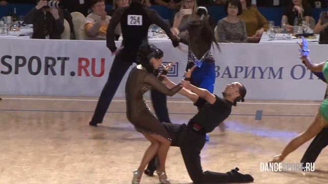 Трошичев Павел - Заливалова Ольга, 1/4 Pasodoble смотреть онлайн