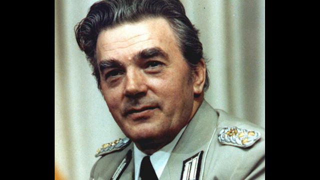 Rosamunde - Vejvoda - Zentrales Orchester der Nationalen Volksarmee Oberst Gerhard Baumann смотреть онлайн