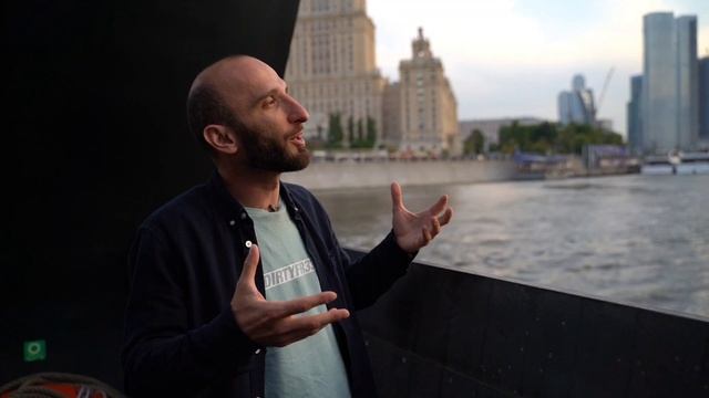 Омар на речном метро | Омар в Большом городе #shorts смотреть онлайн