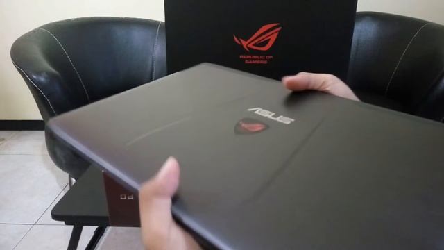 ASUS ROG GL552VW gaming laptop UNBOXING смотреть онлайн