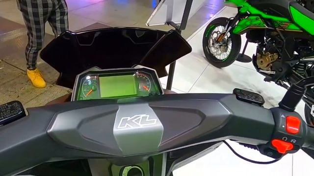 2023 NEW KL BRERA 300 SUPER SCOOTER#brera @aldevamoto4078 смотреть онлайн