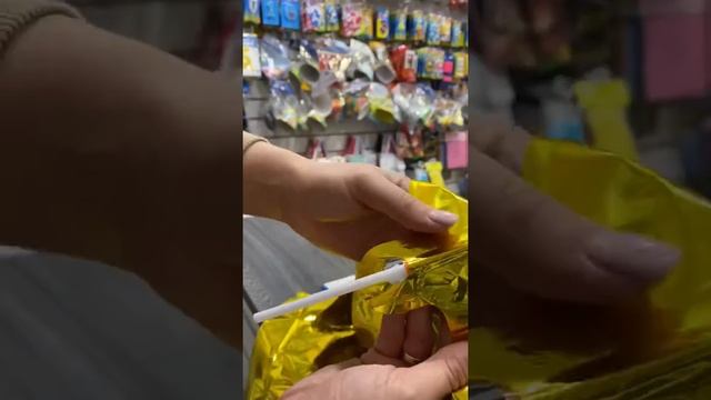 Как надуть фольгированную цифру на подставке. смотреть онлайн